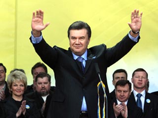 Лидер Партии регионов, премьер-министр Украины Виктор Янукович на проходящем в субботу в Киеве съезде представил предвыборную программу партии