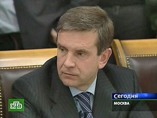 Министра Зурабова уволят в сентябре, а Минздравсоцразвития вновь разделят