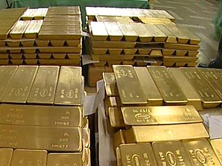 Консорциум инвесторов в среду может подписать соглашение о приобретении 25%+1 акции ОАО "Полюс Золото", крупнейшего в России производителя драгоценного металла