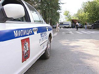 Воры обокрали безработную москвичку на 3 млн рублей и скрылись на ее Hummer