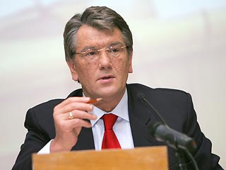 Президент Украины Виктор Ющенко предложил приостановить приватизацию крупных предприятий