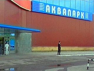 Суд на три месяца закрыл казанский аквапарк, где 13-летнего Сережу Матвеева засосало в трубу