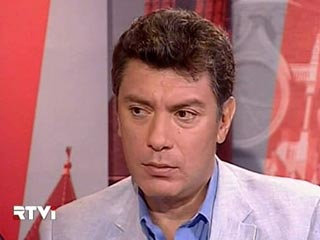 ЛДПР требует привлечь Немцова к уголовной ответственности за книгу