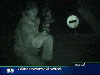 В Грозном в жилом доме пытаются ликвидировать боевиков