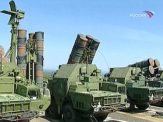 Белоруссия хочет заказать зенитно-ракетные С-400 к 2010 году