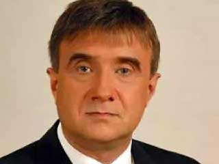 Секретарь Западного окружкома КПРФ Павел Басанец, получивший известность после того, как в прошлом году на Лубянке, во время празднования юбилея госбезопасности, публично обвинил президента Путина в государственной измене, был отравлен