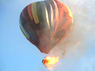 В Ванкувере мать и дочь сгорели заживо при полете на воздушном шаре