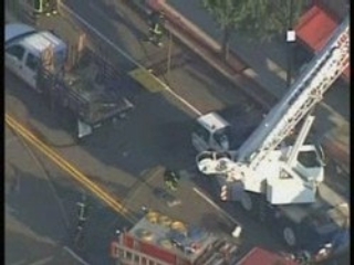 В результате взрыва в горящем ресторане в Бостоне погибли двое пожарных и еще 10 получили ранения