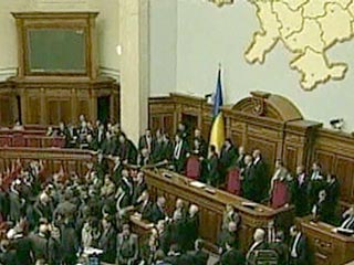 Распущенный президентом Украины парламент объявил о возобновлении работы 4 сентября
