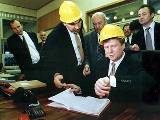 Глава РАО ЕЭС Анатолий Чубайс после того, как энергокорпорация прекратит свое существование, возглавит Российскую корпорацию нанотехнологий