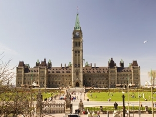 Правительство Канады готовит законопроект, который позволит родственникам жертв терактов возбуждать иски в отношении иностранных государств и отдельных групп, поддерживающих терроризм