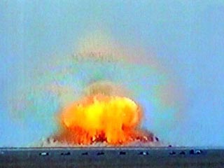 Вакуумная авиационная бомба, сопоставимая по мощности с ядерным боезарядом, это - дальнейшее развитие разработок, которые велись в России при создании боеприпасов объемного взрыва