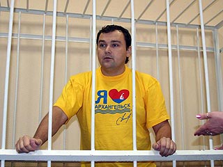 Прокуратура Архангельской области направила в Октябрьский районный суд четвертое уголовное дело в отношении мэра города Александра Донского