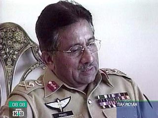 Президент Пакистана Первез Мушарраф покинет высший армейский пост в случае победы на президентских выборах и примет присягу, являясь гражданским лицом.