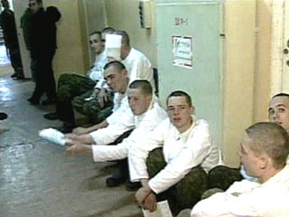 В 2006 году по состоянию здоровья из Вооруженных сил РФ было уволено 21 тысяча человек, проходивших военную службу по призыву