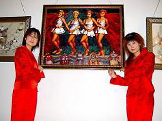 Китайские власти захватили 130 картин приморских художников после того, как их отказались продать