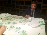 СМИ назвали сумму, которую Никита Белых получил в московском ресторане: в СК заявляют, что это была взятка, а в окружении губернатора - что наличные на благоустройство Кирова
