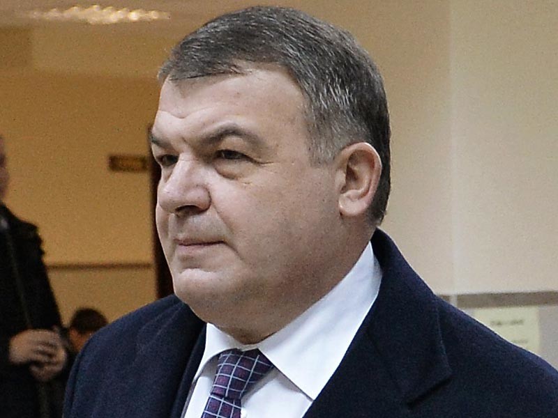 Экс-министр обороны Сердюков вошел в совет директоров крупнейшего производителя авиадвигателей