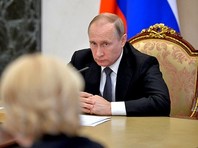 Путин продлил запрет на ввоз санкционных продуктов до 2018 года