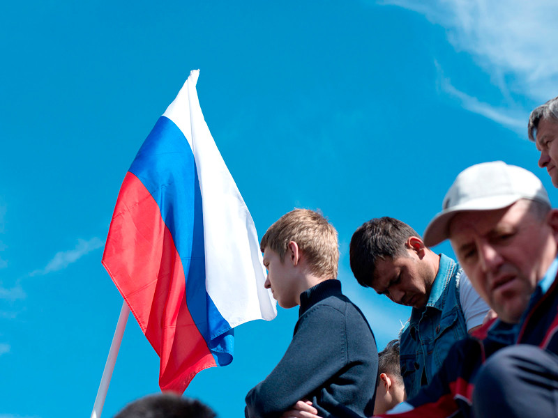 За два года кризиса выросло число россиян, связывающих величие державы с ростом благосостояния граждан