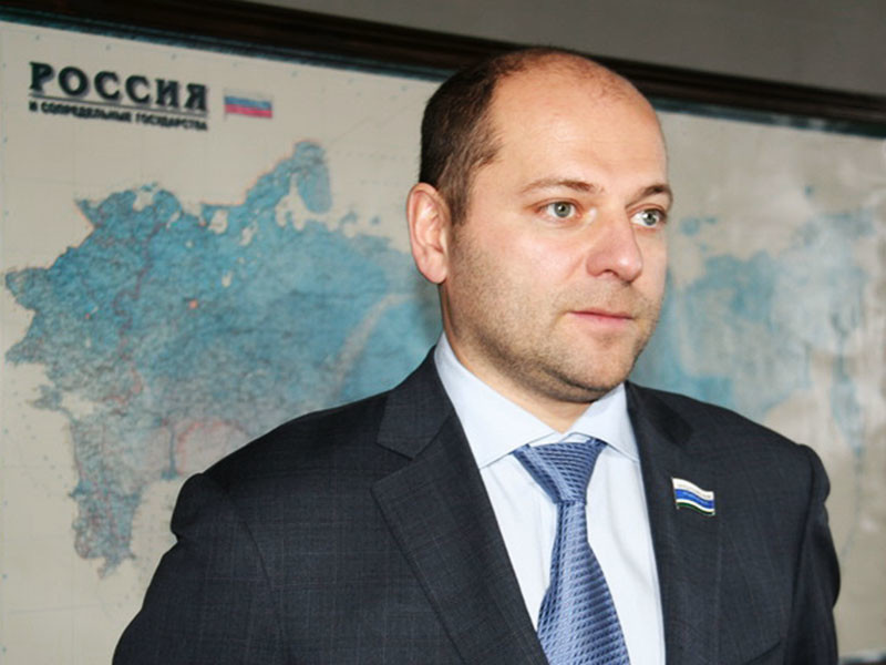 Депутат Законодательного собрания Свердловской области Илья Гаффнер, получивший скандальную известность в 2015 году благодаря совету поменьше питаться в кризис, признан банкротом