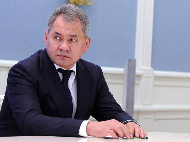 Мной утверждено решение коллегии об отстранении от руководства флотом за серьезные упущения вице-адмиралов Кравчука и Попова