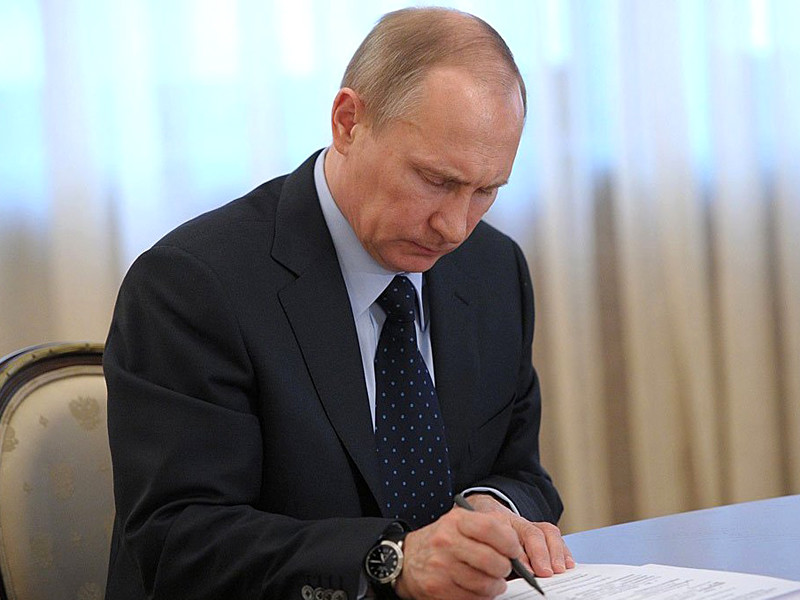 Путин подписал закон о присвоении статуса ветерана воевавшим в Сирии