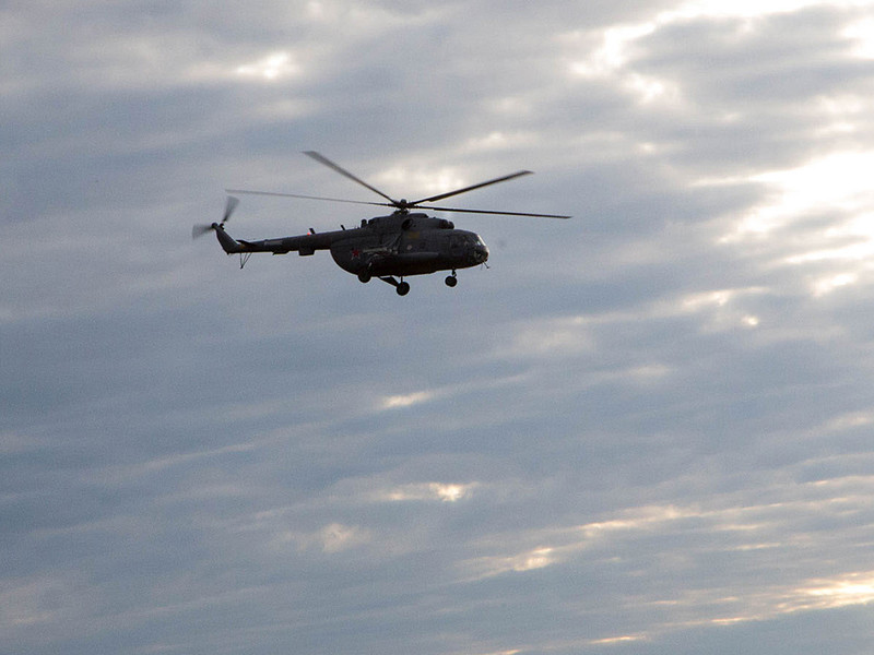 На Ямале экстренно сел вертолет с военнослужащими, помогавший справиться со вспышкой сибирской язвы