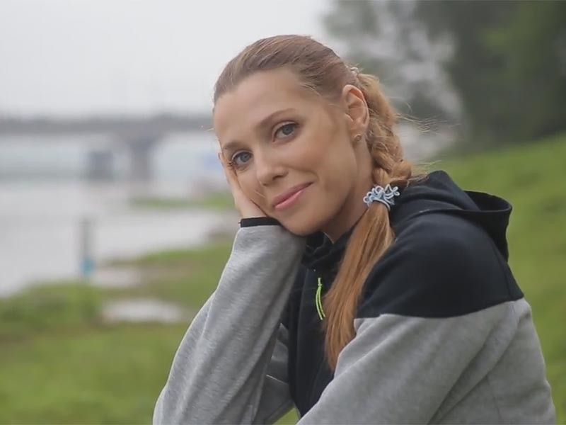 В интернете завершилось голосование в рамках интернет-конкурса красоты "Королева Рунета 2016". Обладательницей почетного титула стала 36-летняя мама двоих детей из Новокузнецка Яна Лукина