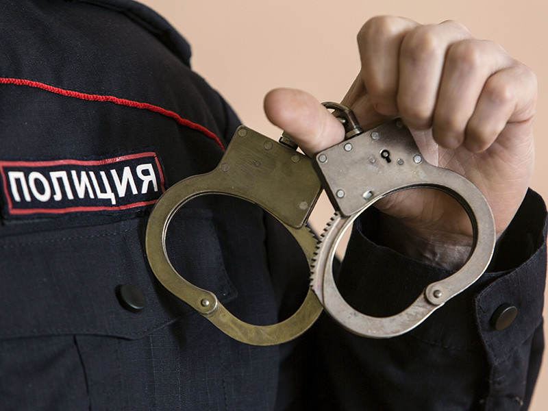 Столичная полиция задержала 28-летнего безработного мужчину, открывшего беспорядочную стрельбу в центре Москвы и ранившего одного человека