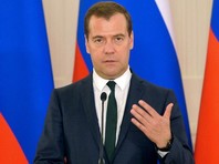 Премьер министр России Дмитрий Медведев заявил, что вторая индексация пенсий в 2016 году будет заменена разовой выплатой по 5 тыс. рублей в январе 2017 года