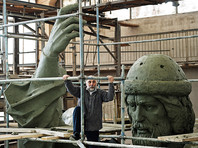 Подготовку к установке памятника князю Владимиру в Москве начали без одобрения ЮНЕСКО, выяснил "Коммерсант"