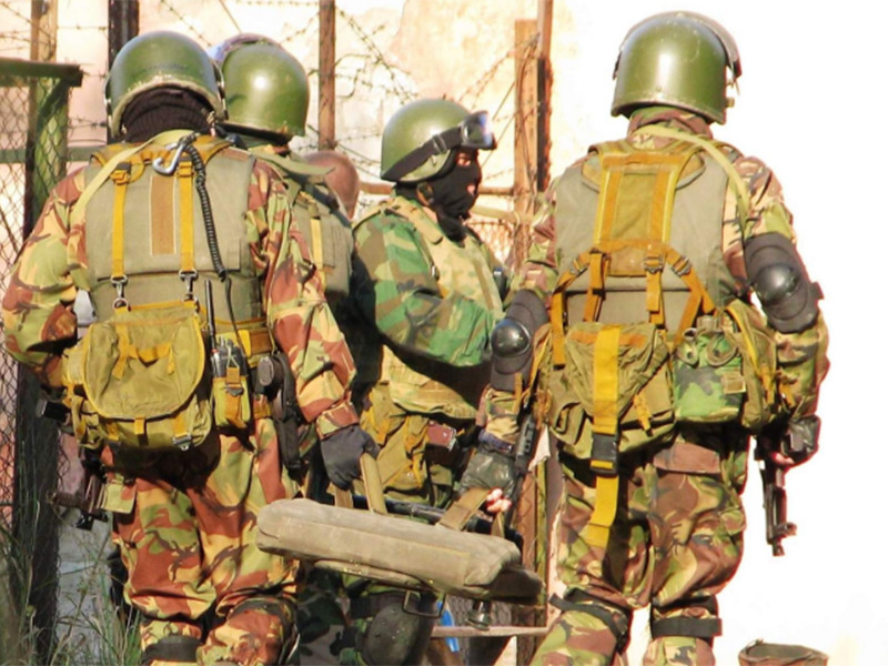 Трое боевиков убиты в ходе штурма спецназом жилого дома в Махачкале
