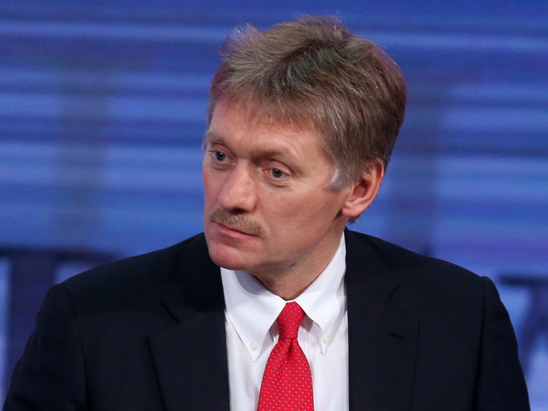 Песков не комментирует слухи об отставке куратора Госдумы в Кремле: пока он продолжает работать