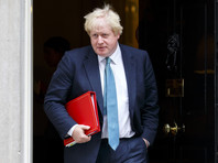 11 октября Борис Джонсон заявил, что Россия рискует стать страной-изгоем, если продолжит бомбить гражданские объекты в Сирии, и призвал проводить акции протеста у российского посольства в Лондоне