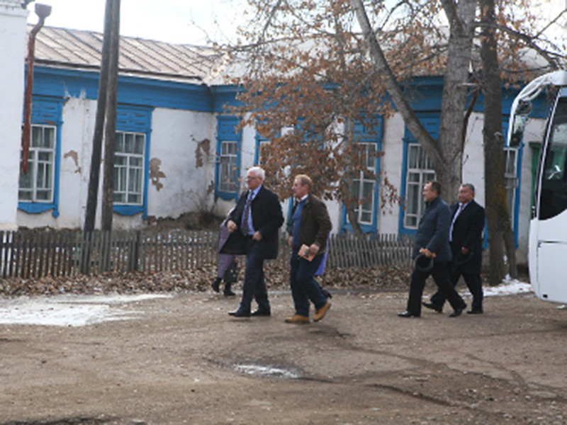 Законодательное собрание Иркутской области после поездки депутатов в Качугский район пообещало построить новую районную больницу