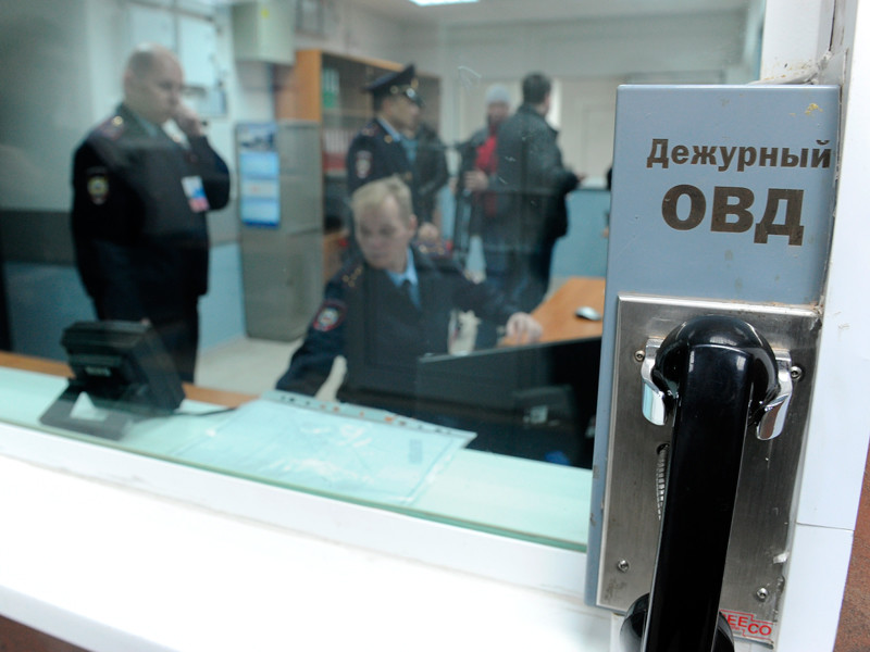 Полиция прикрыла дело о краже сумочки за два миллиона из внедорожника уборщицы "Газпрома"