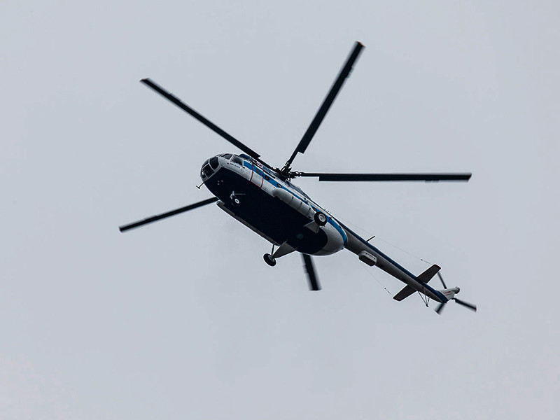 Вертолет Ми-8 потерпел крушение на Ямале. На борту воздушного судна, по данным "Интерфакса" находилось 20 пассажиров. По данным ТАСС, вертолет перевозил 22 человека