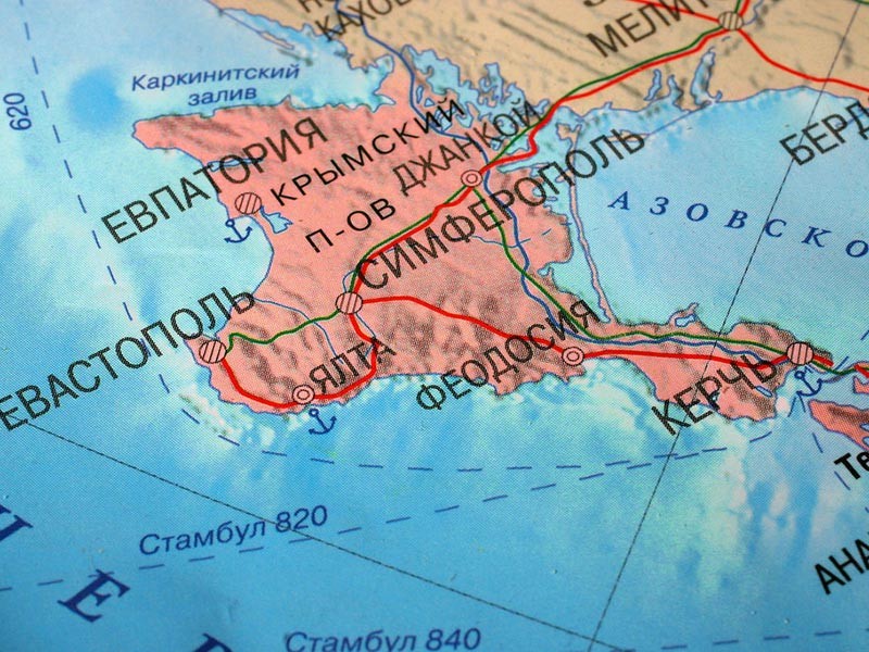Специалисты Института прикладной астрономии Российской академии наук (ИПА РАН) определили, что тектоническое движение Крыма направлено в сторону России