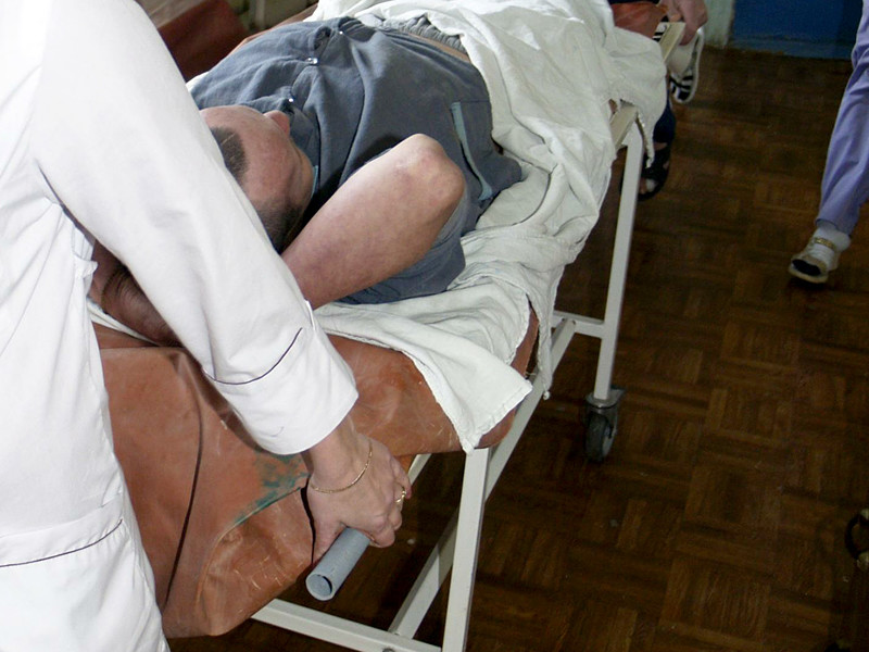 Руководство пермской медсанчасти 9 уволило медсестру и санитарку после появления скандального видео, зафиксировавшего их появление на работе в пьяном виде и отказ в медобслуживании тяжелобольному пациенту