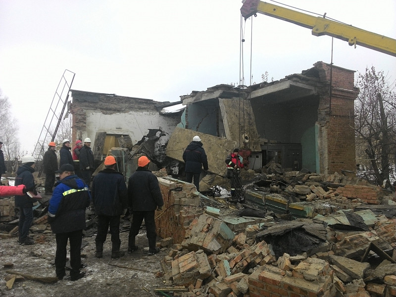 В поселке Ростовка Омской области при проведении ремонтных работ на птицефабрике прогремел взрыв