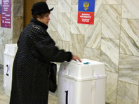 По информации пяти источников агентства, сейчас Сергей Кириенко руководит набором команды, которая гарантирует Путину победу на выборах на четвертый президентский срок со значительным перевесом в 2018 году