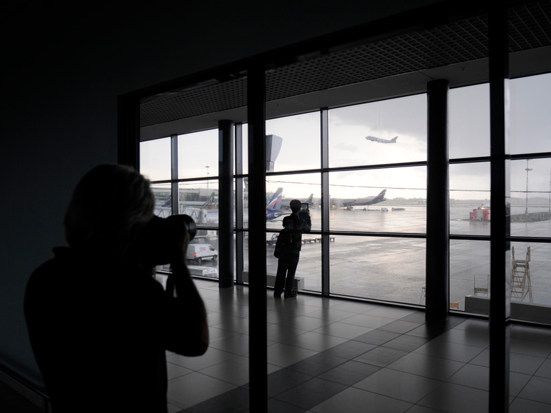 Депутатам Госдумы с начала 2017 года вернут право пользоваться залами официальных делегаций (ЗОЛД) в аэропортах