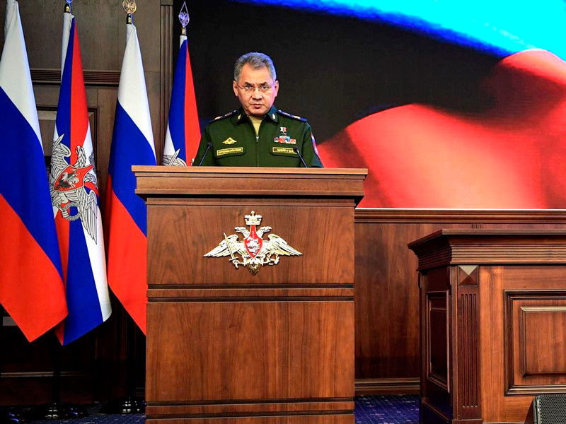 Шойгу упрекнул НАТО: вместо борьбы с террористами противостоит РФ и наращивает военный потенциал