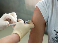 Специалисты проводят вакцинацию людей, контактировавших со студенткой Московского государственного университета имени Ломоносова, умершей на прошлой неделе от менингита