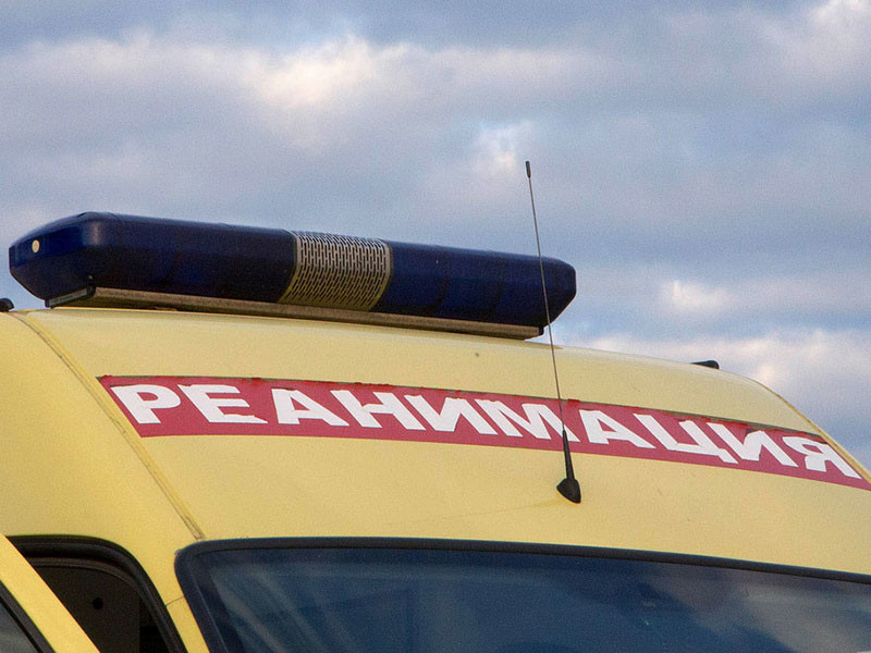 На востоке Москвы в среду, 14 декабря, из окон домов на Новокосинской улице выпали двое детей. Между инцидентами прошло около двух часов