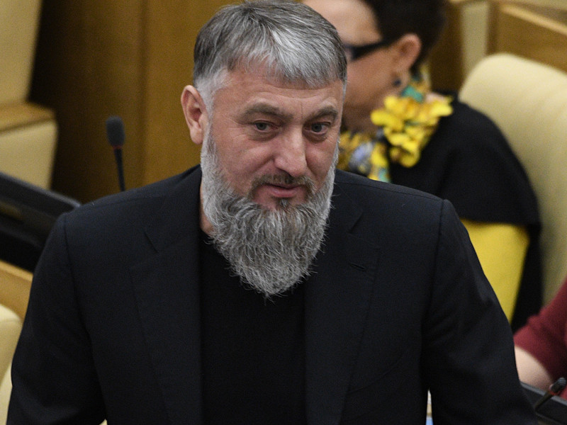 "Новая газета": в Чечне депутат Госдумы Адам Делимханов набирает два батальона добровольцев для отправки в Сирию