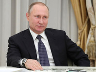 Путин заметил, что, по его информации, присутствующие на встрече бизнесмены планируют расширять сотрудничество с "Роснефтью", в том числе и на территории России