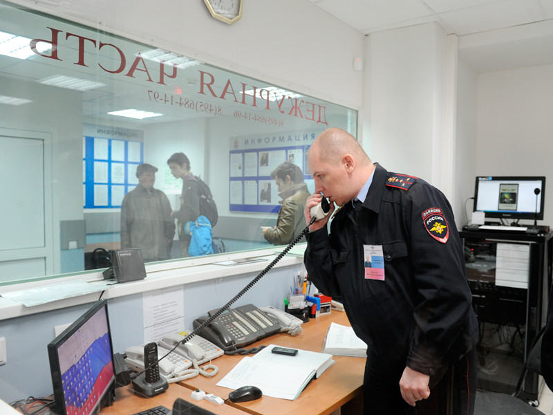 Полиция проверяет информацию о стрельбе из автомата в центре Москвы