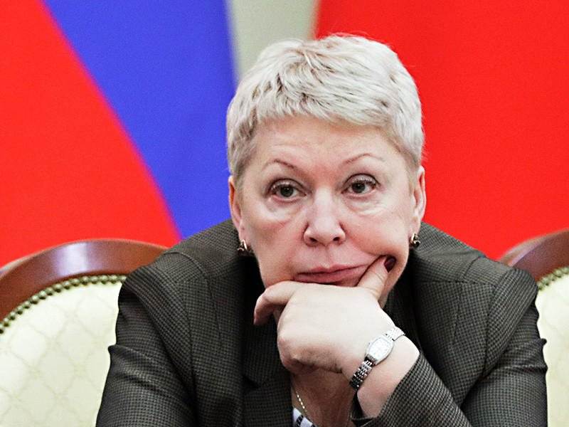 Семь-восемь уроков в день министр образования Ольга Васильева считает слишком большой нагрузкой для школьников, об этом она заявила в интервью "Независимой газете"